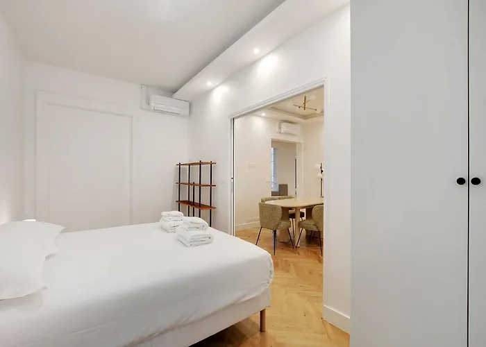 Elegant 3bdr 6p - Champs-elysees Daire *